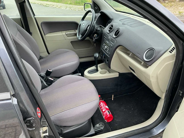 Ford fusion uit 2007 - afbeelding 16 van  56