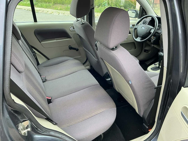 Ford fusion uit 2007 - afbeelding 20 van  56