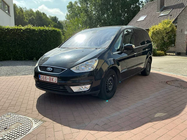 Ford galaxy 7 plaats 2.0 tdci aangepast voor mindervalide - afbeelding 1 van  68