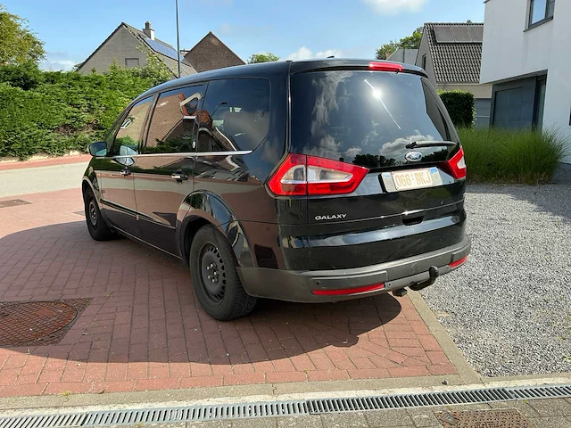 Ford galaxy 7 plaats 2.0 tdci aangepast voor mindervalide - afbeelding 23 van  68