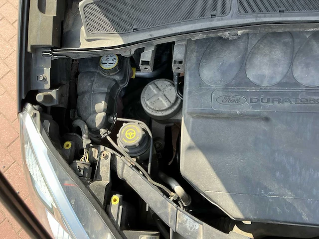Ford galaxy 7 plaats 2.0 tdci aangepast voor mindervalide - afbeelding 35 van  68