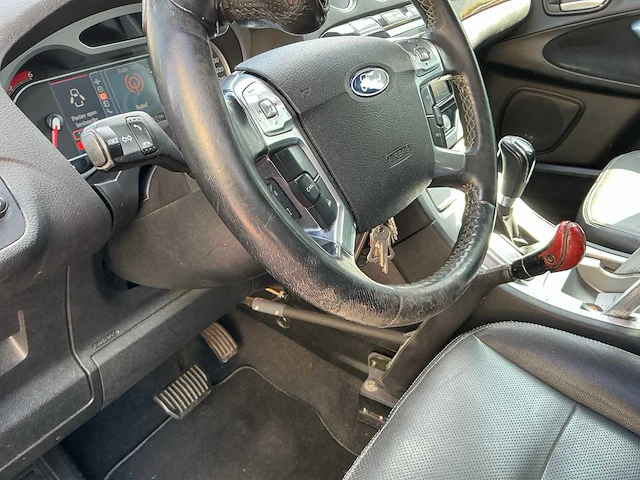 Ford galaxy 7 plaats 2.0 tdci aangepast voor mindervalide - afbeelding 55 van  68