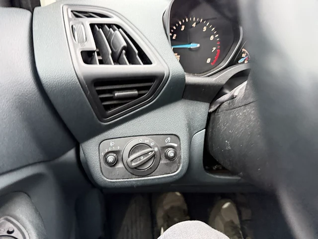 Ford grand c-max 1.0 ecoboost trend style start-stop,2015 - afbeelding 8 van  36
