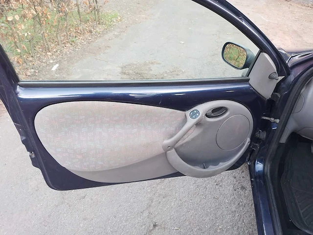 Ford ka - 2000 - afbeelding 18 van  18