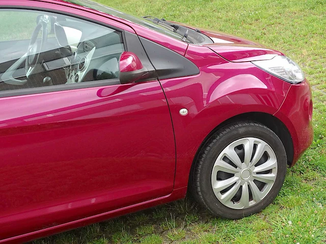 Ford ka 1.3 tdci - afbeelding 8 van  48