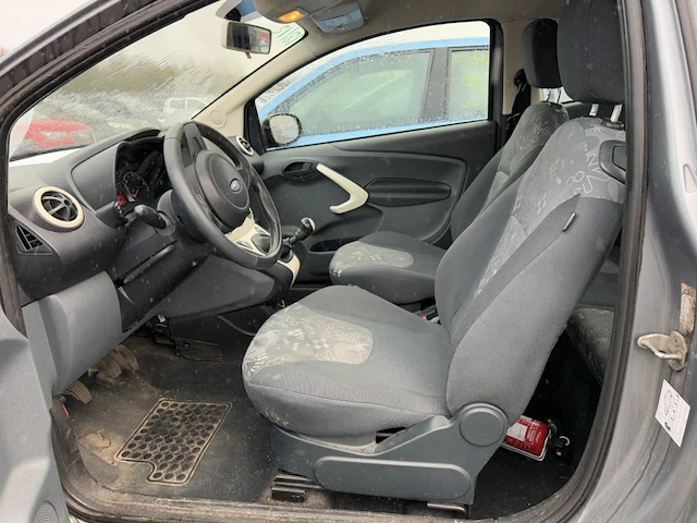 Ford ka, 2011 - afbeelding 24 van  26