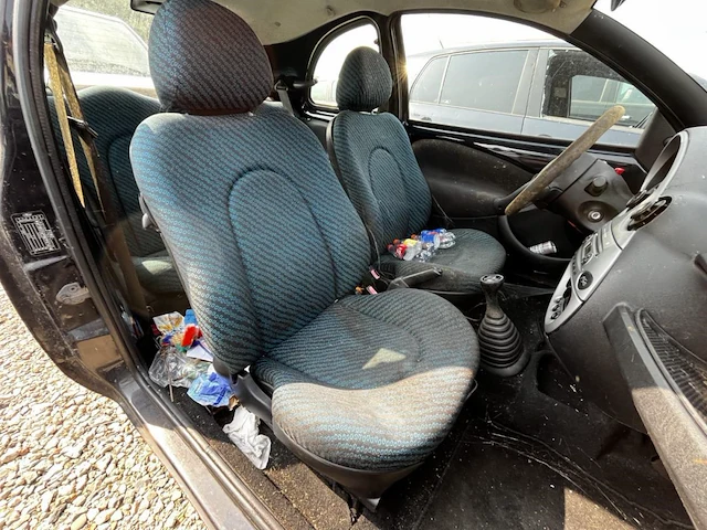 Ford ka - afbeelding 4 van  22
