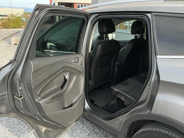 Ford kuga personenauto - afbeelding 13 van  43