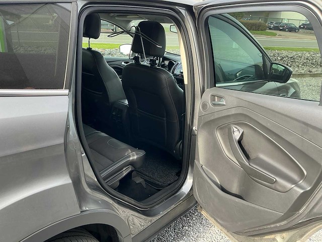 Ford kuga personenauto - afbeelding 19 van  43