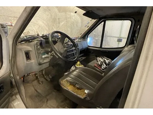 Ford lichte vracht - afbeelding 13 van  18