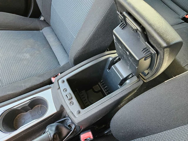 Ford mondeo clipper 1.8 tdci - afbeelding 31 van  51