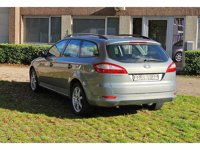 Ford mondeo clipper 1.8 tdci - afbeelding 23 van  51