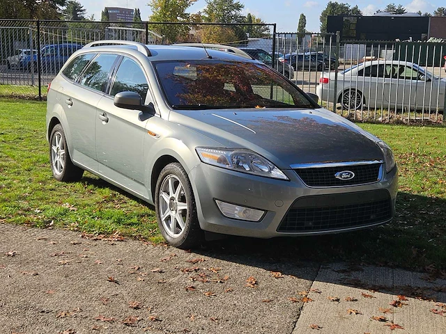 Ford mondeo clipper 1.8 tdci - afbeelding 45 van  51
