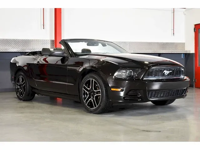Ford mustang cabrio , 2013 - afbeelding 1 van  41