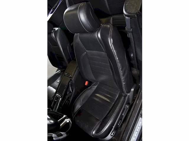 Ford mustang cabrio , 2013 - afbeelding 24 van  41