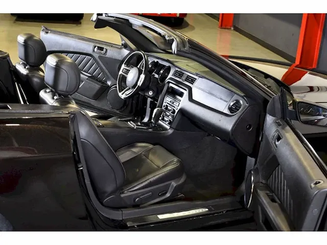 Ford mustang cabrio , 2013 - afbeelding 27 van  41