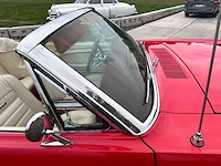 Ford mustang cabrio oldtimer 1964 - afbeelding 41 van  61