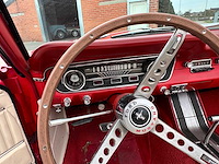 Ford mustang cabrio oldtimer 1964 - afbeelding 53 van  61