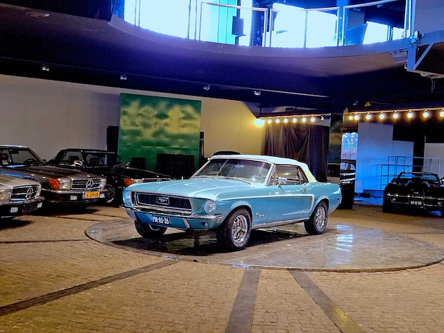 Ford mustang convertible 302 v8, pm-85-35 - afbeelding 12 van  61