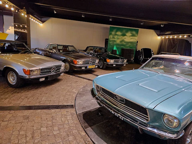 Ford mustang convertible 302 v8, pm-85-35 - afbeelding 58 van  61