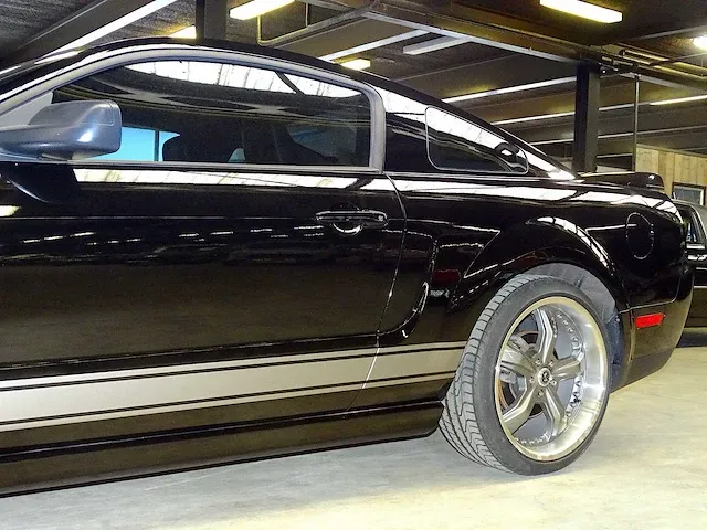 Ford mustang gt (tuned) - afbeelding 4 van  50