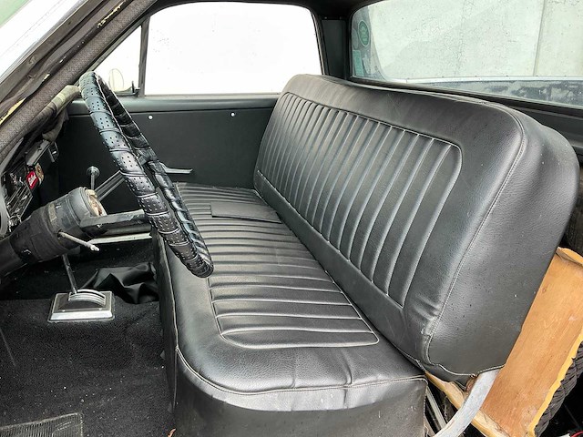 Ford ranchero oldtimer - 1966 - afbeelding 19 van  20