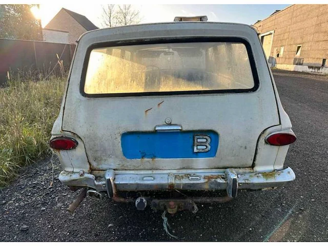 Ford taunus 12m kombi oldtimer, 1965 - afbeelding 9 van  14