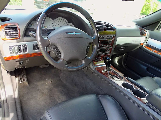Ford thunderbird v8 (project-basis) - afbeelding 25 van  49