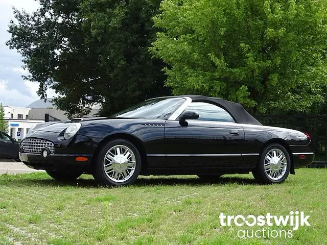 Ford thunderbird - afbeelding 12 van  49