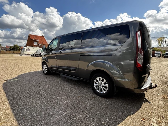 Ford tourneo custom,2018 - afbeelding 37 van  39