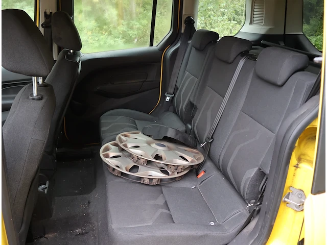Ford tourneo – wf0txxxwpgtfe74593 – 2015 - afbeelding 18 van  19