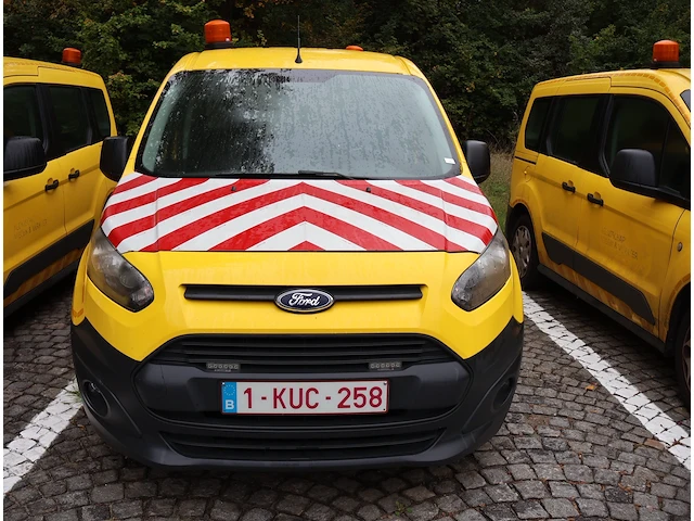 Ford tourneo – wf0xxxwpgtee74595 – 2015 - afbeelding 10 van  17