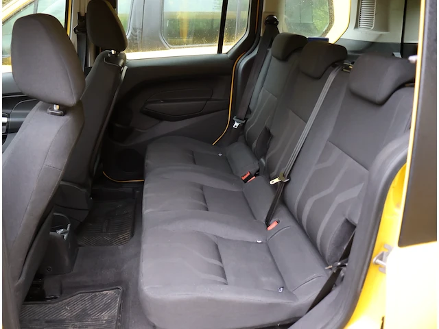 Ford tourneo – wf0xxxwpgtee74595 – 2015 - afbeelding 15 van  17