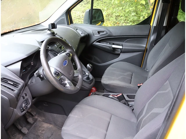 Ford tourneo – wf0xxxwpgtee76234 – 2015 - afbeelding 10 van  14