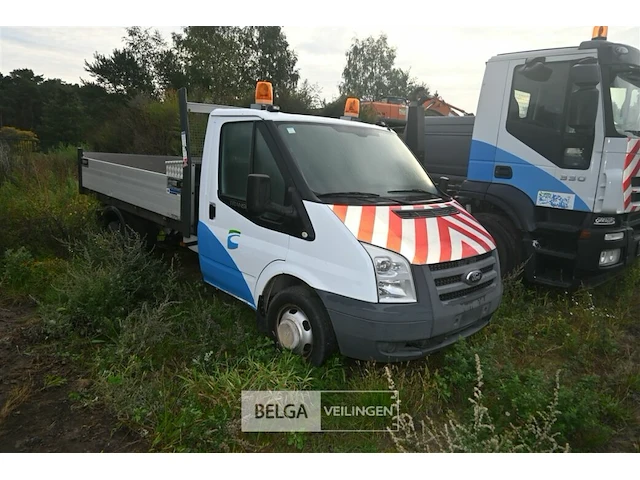 Ford transit - lichte vrachtauto - afbeelding 5 van  23