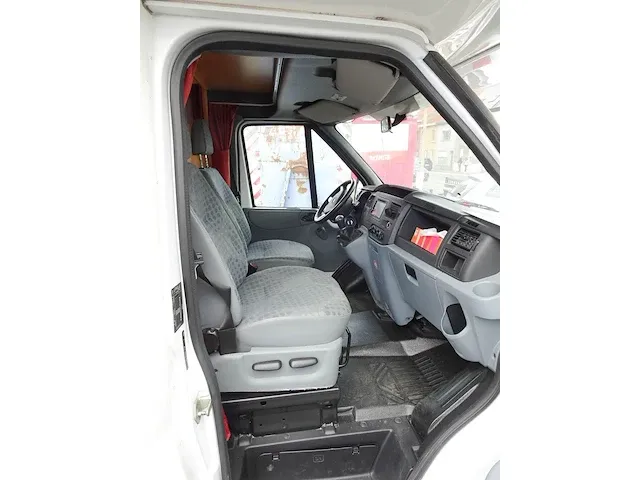 Ford transit chausson - afbeelding 29 van  32