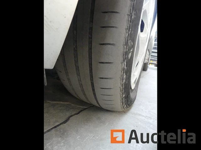 Ford transit connect bestelwagen (2015-211.627 km) - afbeelding 4 van  43