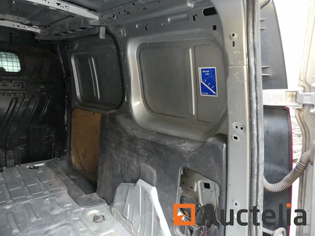 Ford transit connect bestelwagen (2015-211.627 km) - afbeelding 9 van  43