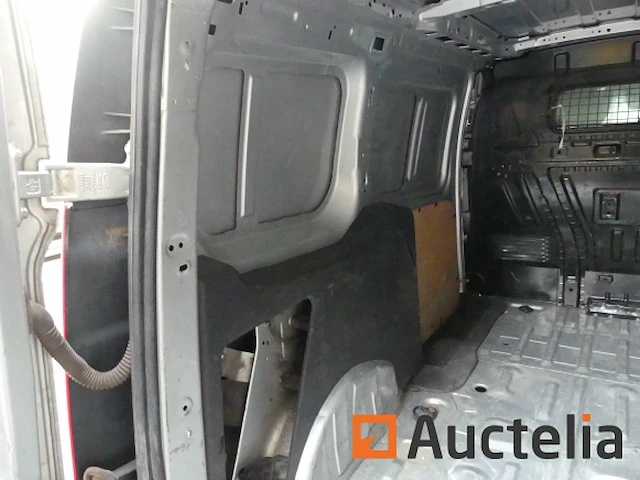 Ford transit connect bestelwagen (2015-211.627 km) - afbeelding 34 van  43
