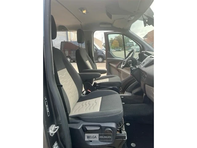 Ford transit custom dubbele cabine 5plaatsen - afbeelding 2 van  11