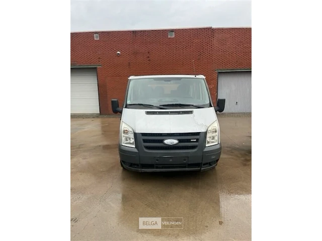 Ford transit dubbele cabine 6 plaatsen - afbeelding 5 van  12