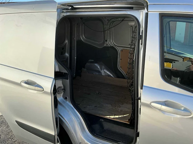 Ford transit koerier - afbeelding 17 van  48