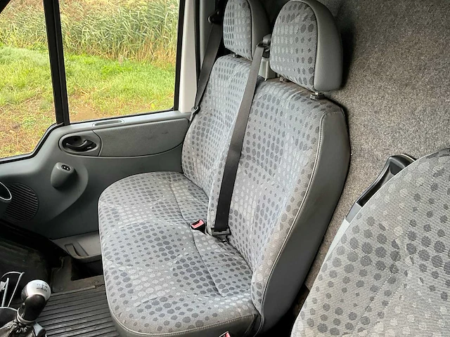 Ford transit lichte vracht - 3 pers. - afbeelding 21 van  62