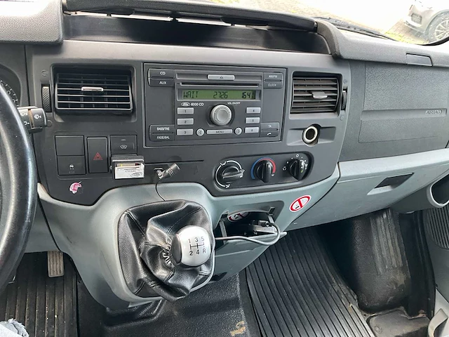 Ford transit lichte vracht - 3 pers. - afbeelding 27 van  62