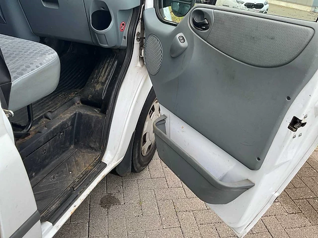 Ford transit lichte vracht - 3 pers. - afbeelding 33 van  62
