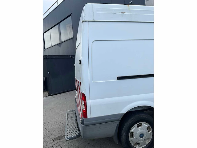 Ford transit lichte vracht - 3 pers. - afbeelding 45 van  62