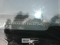 Ford transit lichte vrachtwagen - afbeelding 9 van  18