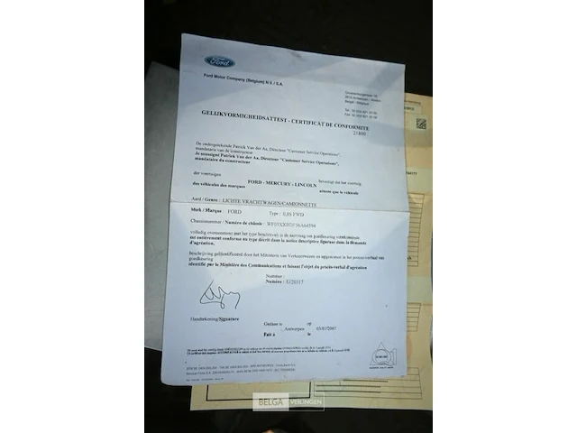 Ford transit lichte vrachtwagen - afbeelding 4 van  22