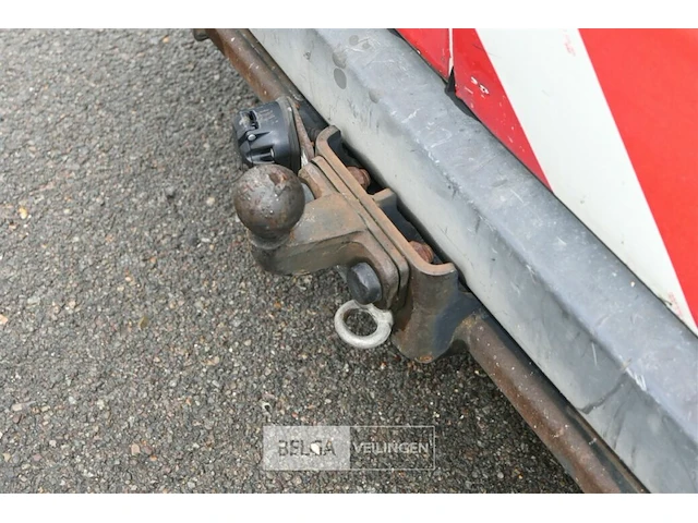 Ford transit lichte vrachtwagen - afbeelding 23 van  27