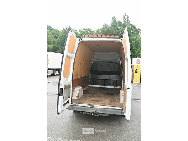 Ford transit lichte vrachtwagen - afbeelding 24 van  27